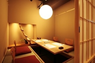 Kitokitotsuritanisengyoten - 趣向をこらした個室が6部屋ございます。