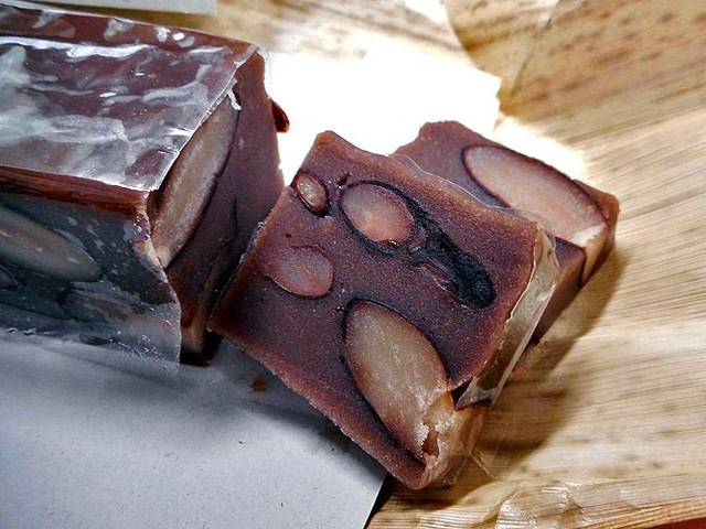 ベニバナインゲンで作った羊羹 By ダイアンサス 御菓子司 柴田 信濃大町 和菓子 食べログ