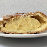 アミール - クリームドーナツの断面