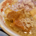 二代目 白神 - 背脂煮干し豚骨…850円