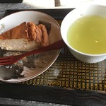 茜彩庵 山水 - 到着時は手作りのチーズケーキサービス