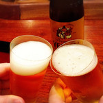 滋味 康月 - ヱビスの瓶ビールで乾杯♪