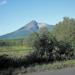 おおば製パン - 目の前の北海道・駒ヶ岳