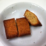 おおば製パン - フィナンシェ断面