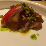 TTOAHISU - 短角牛のハムと黒いちじく