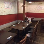 串焼き 一心 - テーブル席　２から４名様はこちらに。