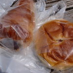 ベッカライ シャラント - チョココロネとあんパン