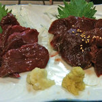 馬刺し（赤身・心臓）