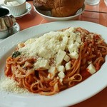 トラットリア グランボッカ - 【ランチ】バジリコとモッツアレラチーズのトマトソース：1,100円