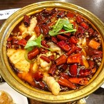 東北人家 - 豚肉と野菜の辛煮鍋（水煮肉片）