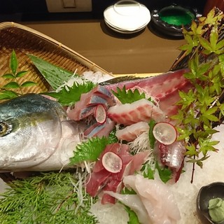 ゆず地鶏 魚介専門店 かん家_0