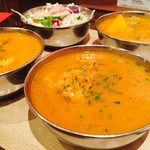 スパイスダイナー - チキンカリーがうまい！