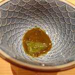 鮨 さかい - ＊生肝のたまり漬け。鮑とは相性が良くないとのことでこれだけで頂きますが、ツマミに最適。