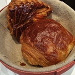 ブラッスリー・ヴィロン 渋谷店 - チョコクロワッサンとアップルパイ