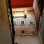 ブラッスリー・ヴィロン - 階段上ったところ。