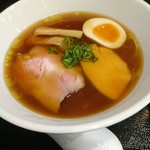 醬油らぁ麺850円