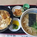 基やぶ - 半丼定食かつ丼+かけそば￥900込