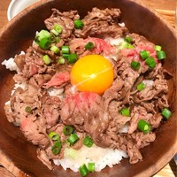 听屋 六本木 - 霜降り黒毛和牛の焼しゃぶ丼（120g） 