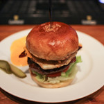 THE CORNER Hamburger & Saloon - ザ・コーナーバーガー☆