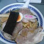 6月まではこのどんぶりでした