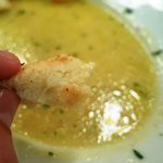 パポッキオ - ムール貝から出たスープはフォカッチャ漬けて食べるのん