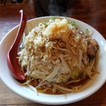 らーめん 夢笑 - 夢笑らーめん 醤油 野菜増しニンニク入り