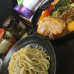 旨辛タンメン 荒木屋 - 冷やし月見大辛野菜