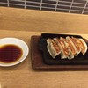 肉汁餃子と190円レモンサワー 難波のしんちゃん