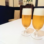 ラ・ヴァガボンド - やっぱり最初はビールから(^^;笑