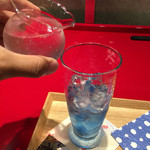 イッピン カフェ - スパークリングハーブティー（化学変化前）2016/07/27