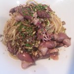 カッフェ アロマティカ - たっぷり蛍烏賊のシンプルスパゲティー　蕗の薹の香り