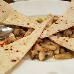 puccii - マッシュルームのガーリックオイル