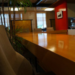 日本料理 松江 和らく - ゆったりとしたカウンター席