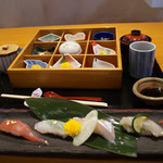 彩にぎり膳　２３００円　税別