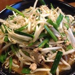 三勝 - ニラもやしラーメン 700円