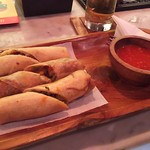 APERO BAR & LOUNGE - 1709_APERO BAR & LOUNGE_Ves Spiring Roll＠50,000Rp(春巻きロール)