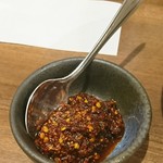 喜界島担々麺 - 辛増し醤(店主さんの好意で別皿で追加)