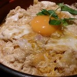 ひない小町 渋谷店 - 鶏肉が固い親子丼