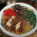 天外天 - ラーメン(\650-)