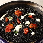 Squid ink paella (2-3 servings)