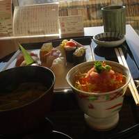 札幌 なだ万雅殿 - 寿司ランチ