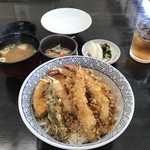 天布良 万喜 - 海老天丼：2,200円