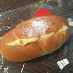 コッペパン専門店 パンの大瀬戸 - カスタード（100円）