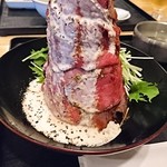 MEAT MARKET - ローストビーフ丼   夢    アップ