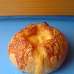 BAKERY SASA - 料理写真:チーズフランス（友人宅にて）