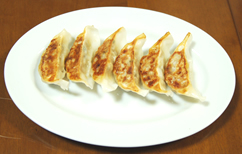 餃子 焼きそば やきもん おもちゃのまち店 おもちゃのまち 餃子 食べログ