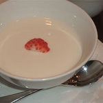 上海小籠包 祥瑞 - 杏仁豆腐です