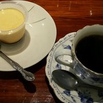 Cafe Beans - ミニデザート(カレーにセット)、コーヒー(+300円)
