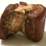 キュルノンチュエ - リーヨン・シェ・ヌゥ（豚ばら肉香味揚げ）税抜1,160円