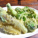 よし半 - 山菜天ぷら